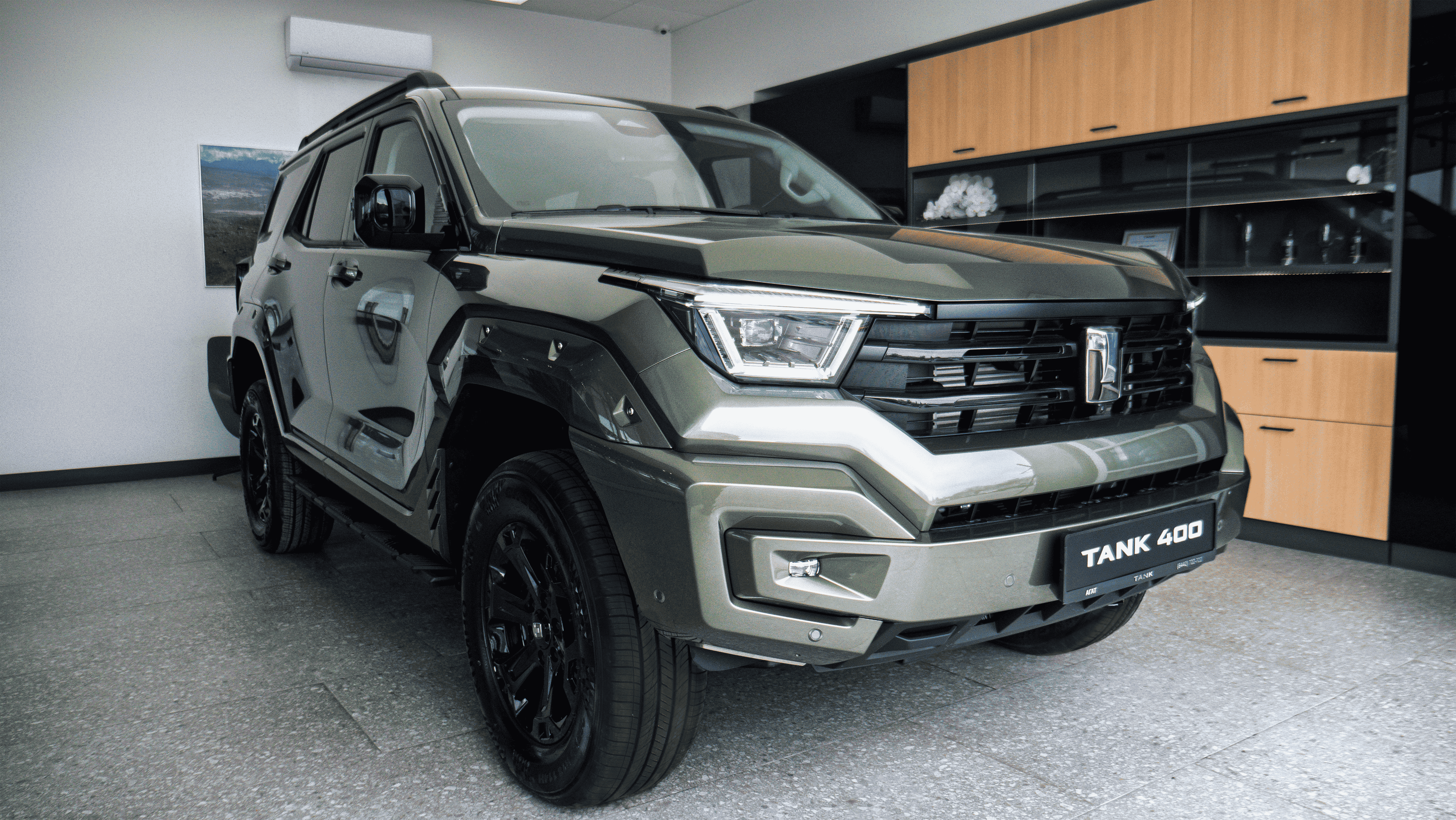 Tank 400 PREMIUM 2.0h AT 4WD (245 л.с.) PY25 MY24