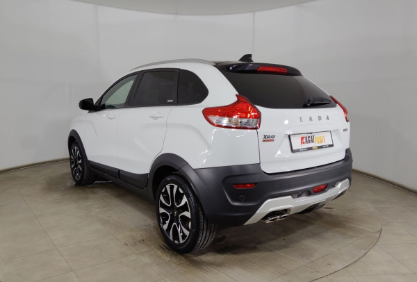LADA XRAY Cross 2020 года с пробегом 22 260 км, фото 7